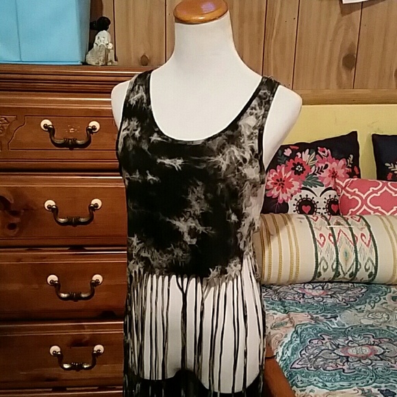 Wet Seal Tops - Hippie string top 💜❣